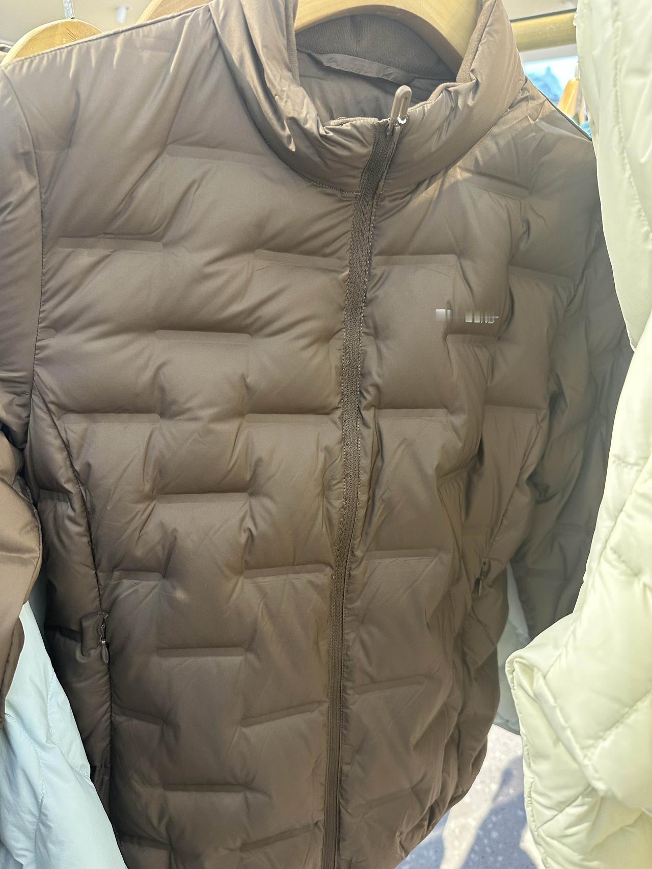 上联：走东南西北路，求下联停上下左右中