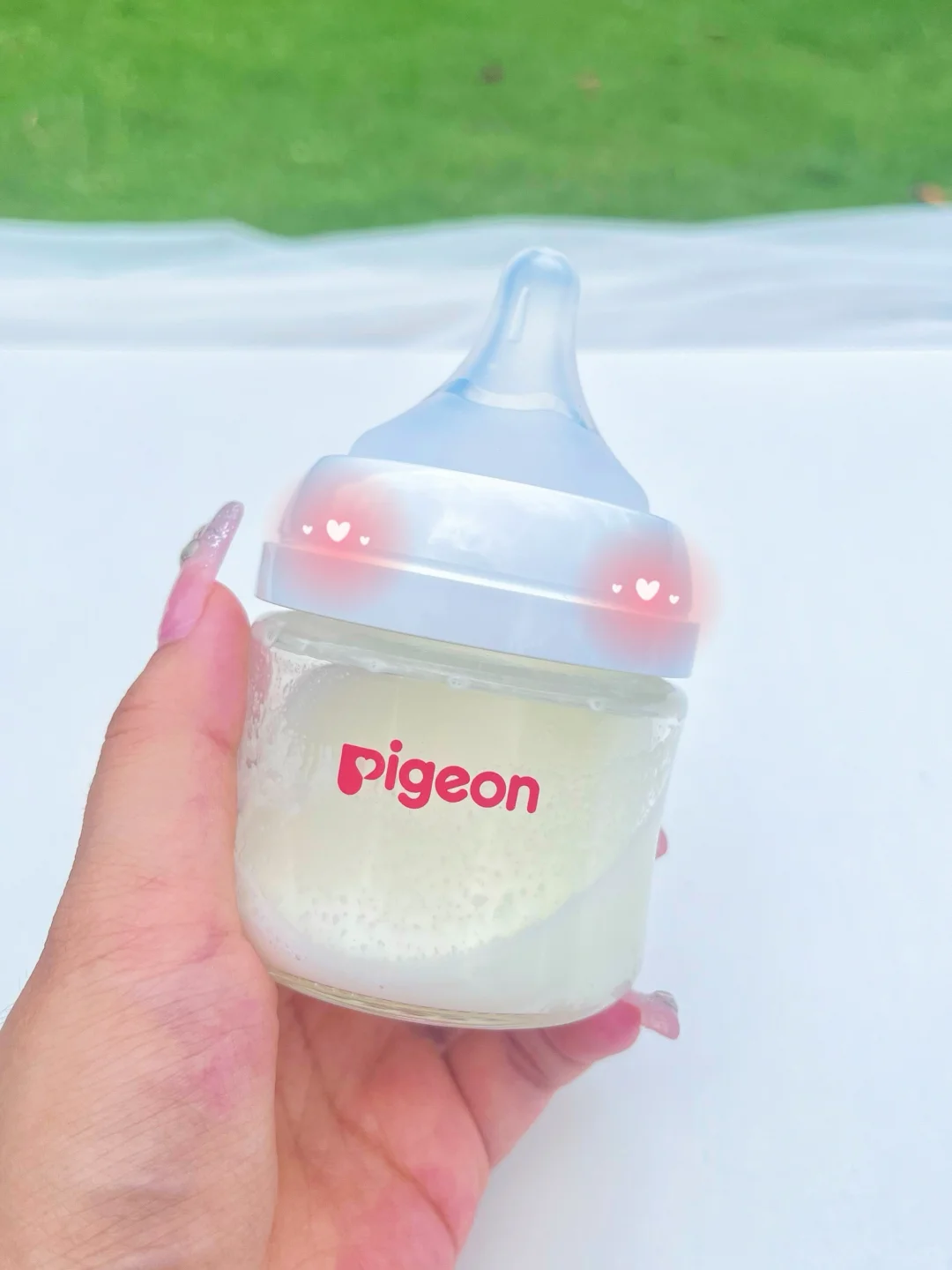 新生儿奶瓶，宝宝的温柔呵护🍼