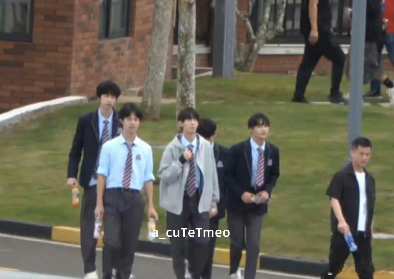 我们的少年时代2情怀党心碎！《我们的少年时代2》海口开机，TFBOYS原班人马缺