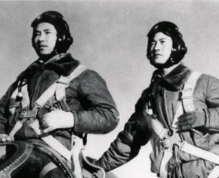 1985年，美国空军参谋长加布里埃尔访华，找到王海上将对他说：“我是被你打下来的