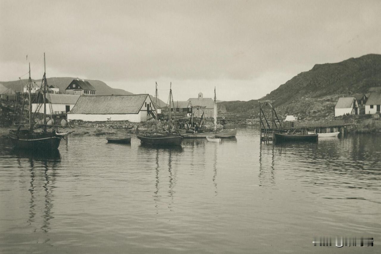 格陵兰岛为什么属于丹麦？

格陵兰岛之所以属于丹麦，是由于长达数百年的殖民历史以