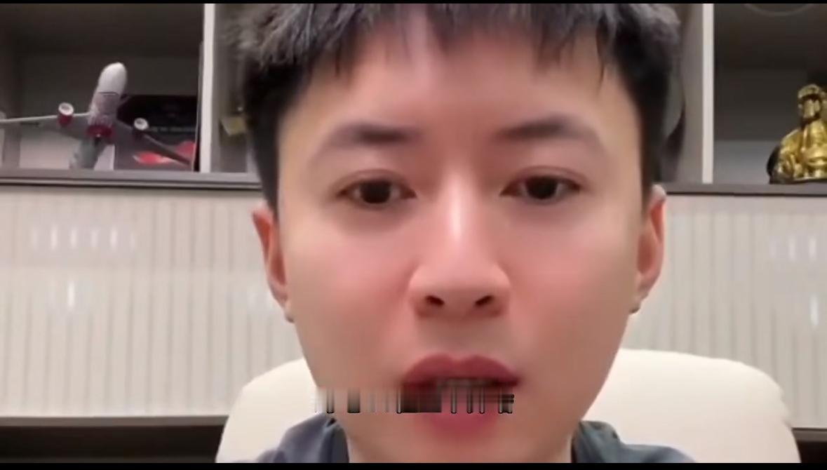 方博：直播以后几乎不太会有了，也不解说比赛了，只想打好比赛！
方博复出打比赛的消