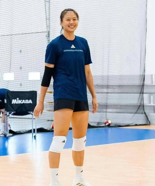 龚翔宇这算不算是开辟先河了

中国女排这次留洋的五大国手,除了李盈莹的加盟米兰女