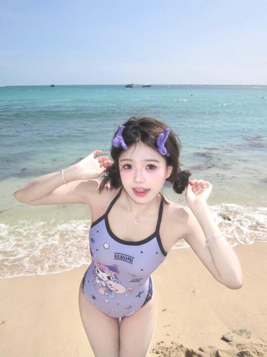 🧜🏻👙 kuromi ★ ⋆ ♡̷ .ﾟ