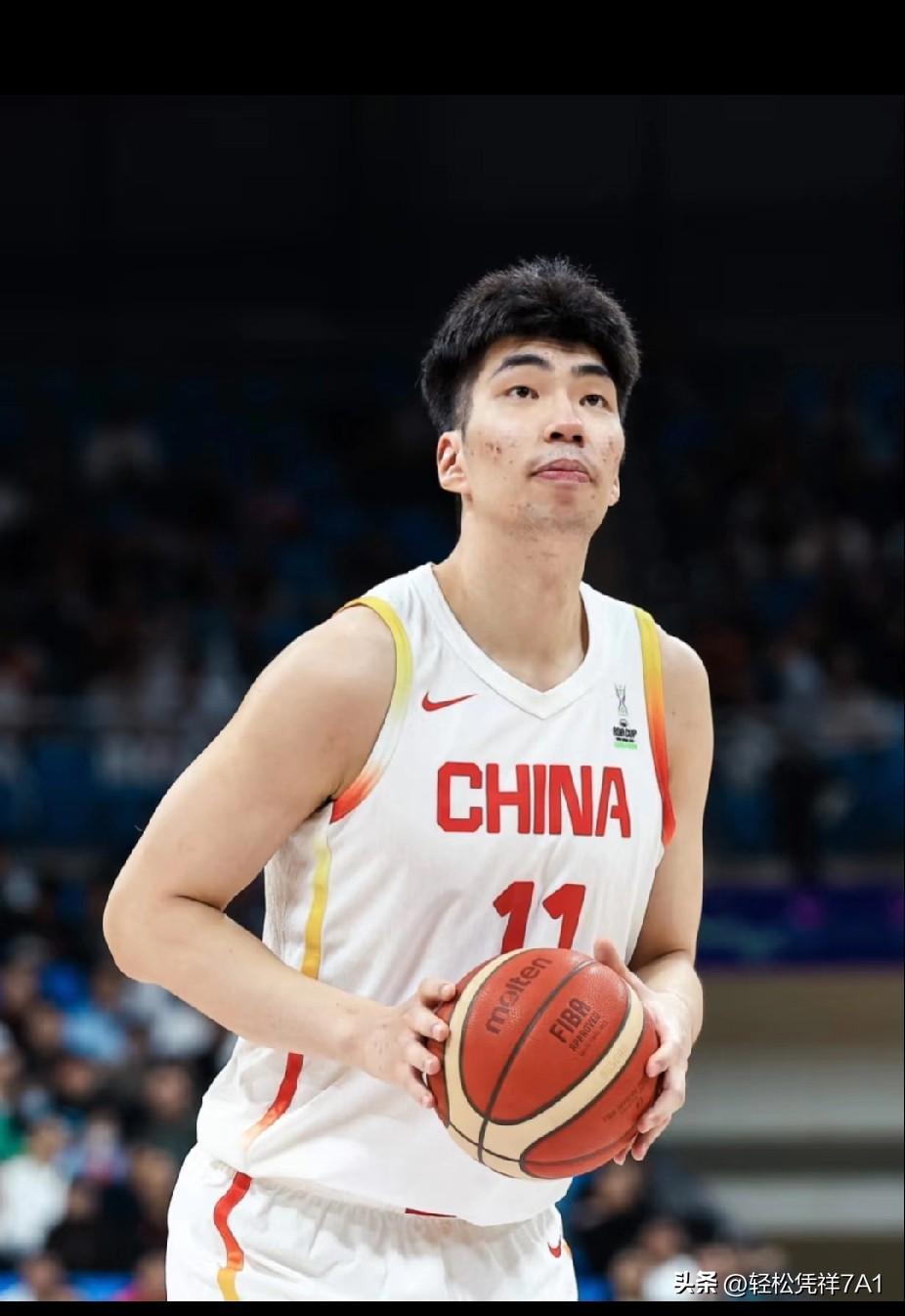 余嘉豪西乙第四场16分8篮板，罚球9中9，主教练:他属于西甲！
 
哇塞，余嘉豪