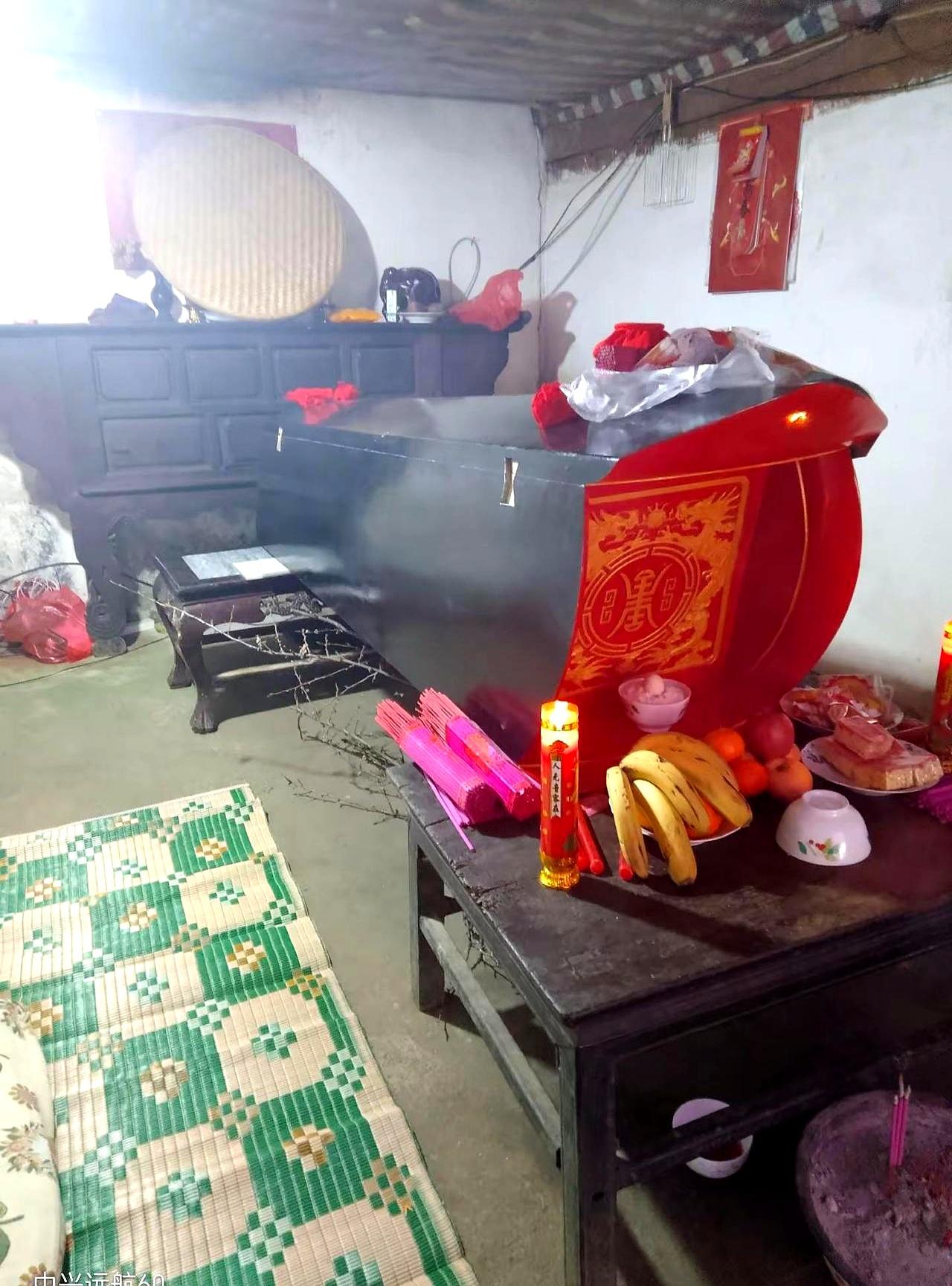 哎，时间过得真快，没想到会在一个普通的早上，收到这样一条让人心里一沉的消息。
陈