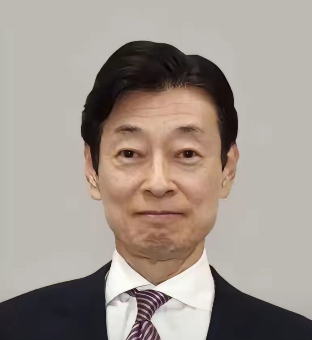 日本政坛核心人物西村康稔来中国，他完全没想到，中方没有官员和他见面，完全当作没有