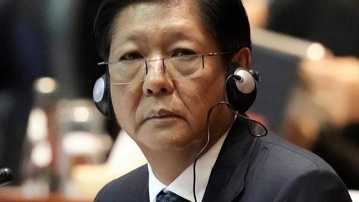 一夜之间，黄岩岛的规则彻底变了。

在过去很长一段时间里，黄岩岛海域的摩擦始终遵