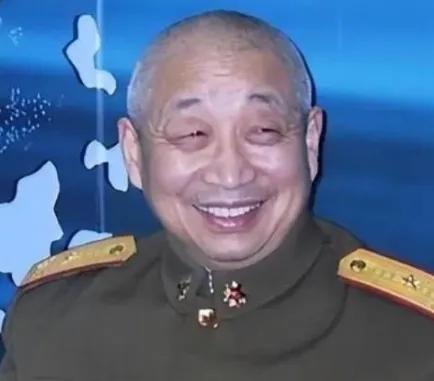 1990年，在越南关押6年的“叛徒”汪斌回到国内，昔日战友纷纷指责他是卖国贼，上