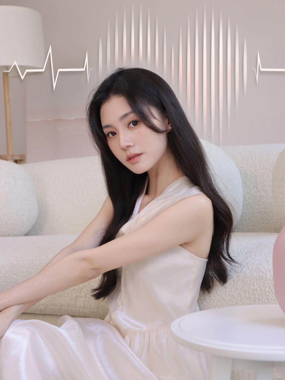 心跳汇成唯一 爱意涌现潮汐