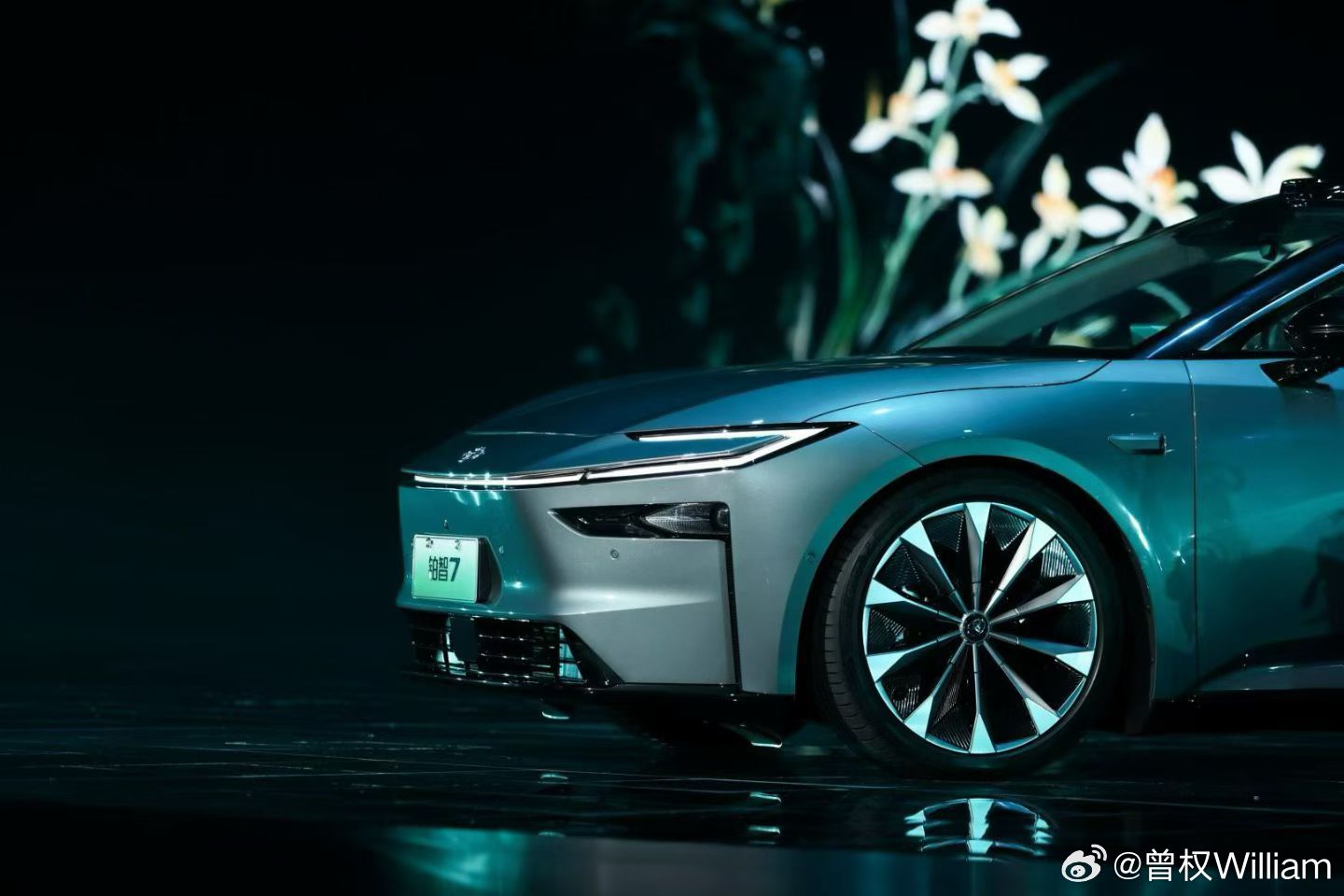 这次广丰铂智7的定价，确实让人没法忽略它。现在15-20万这个价位，想买一台纯电