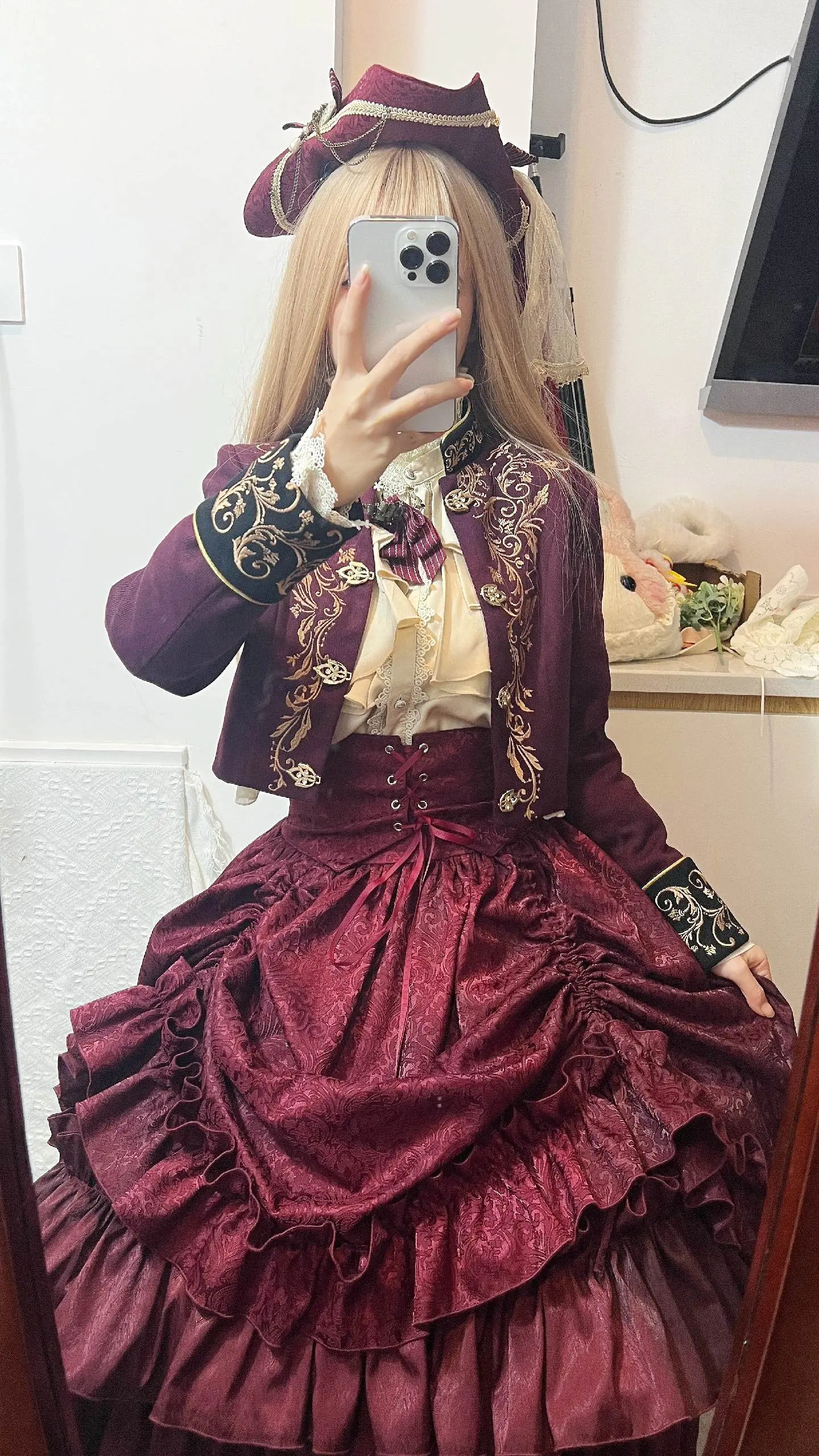 zjstory家的裙子还是一如既往的华丽 大航海时代好高贵
