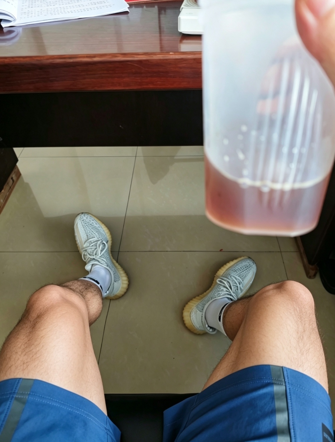 杭州酒局 一个多小时灌超半斤茅台感觉不像是今天会发生的事情。别说酒局了，就出去吃