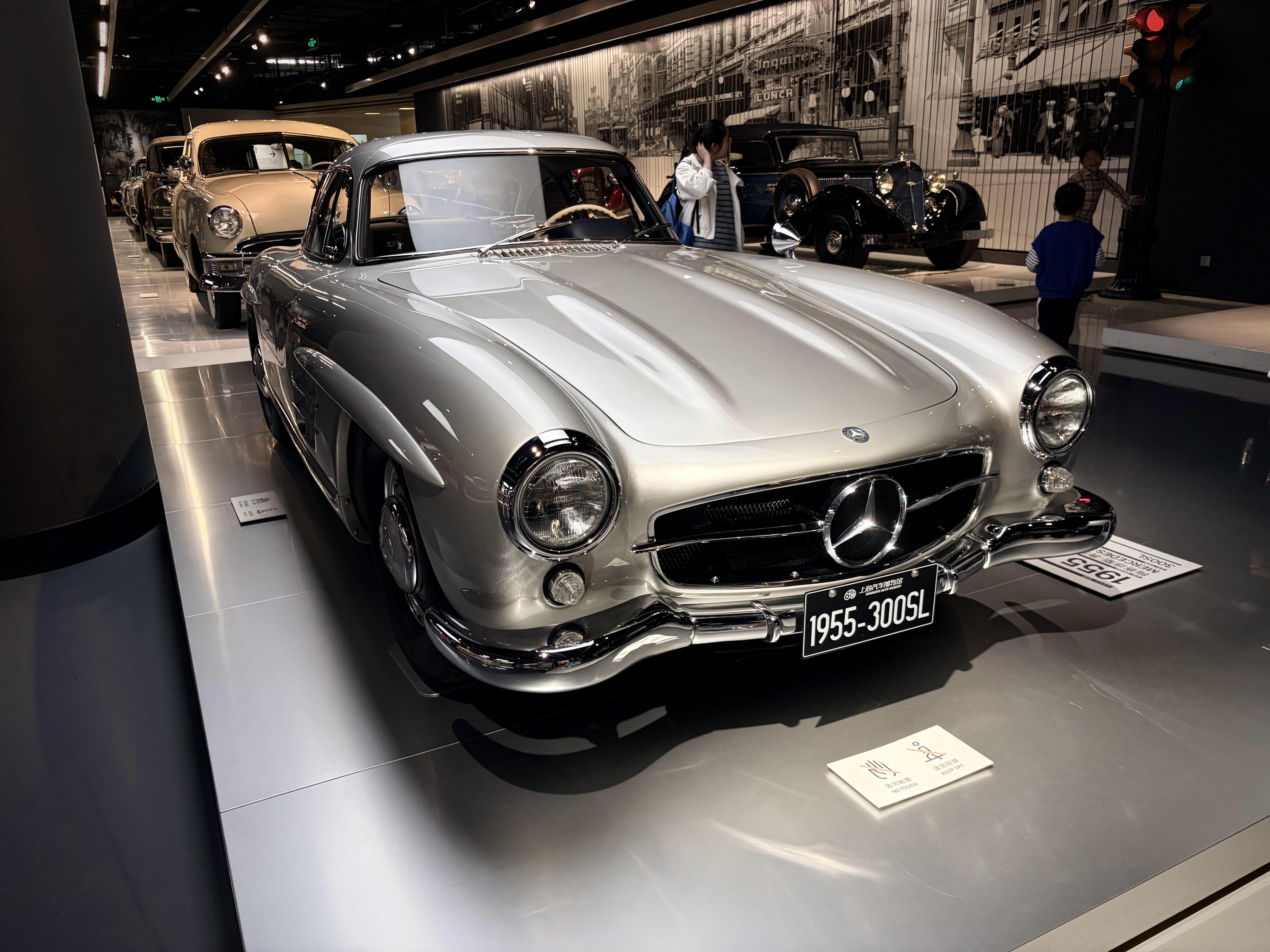 遥祝去车展的朋友们顺利，我在上海好好搬砖了