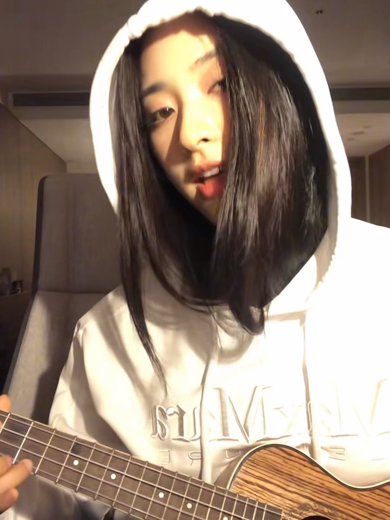 沈月 此女手段了得😅 