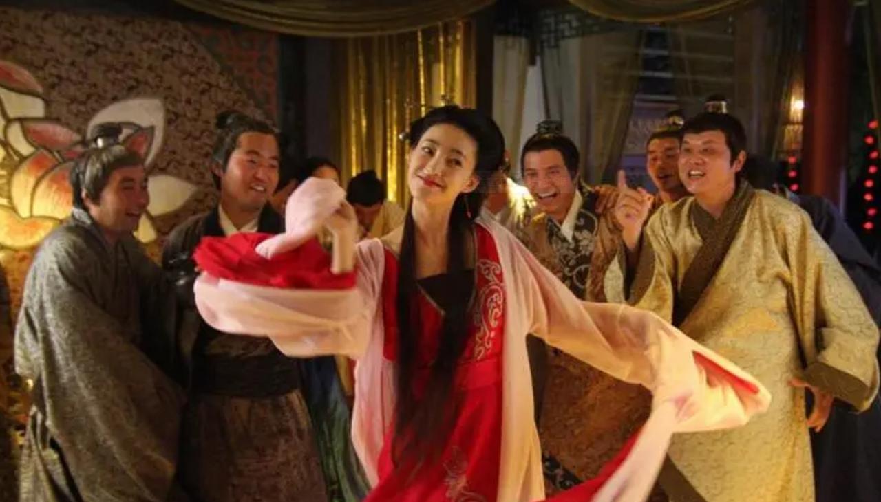 汉景帝：你要善待我的11个儿子栗姬：我不管。然后亲儿子皇位没了

汉景帝时期，栗