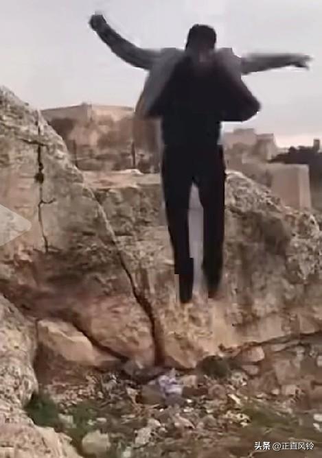 39岁大叔拍段子不小心坠下悬崖，大叔火了，过几天也火化了！
这是土耳其的一起意外