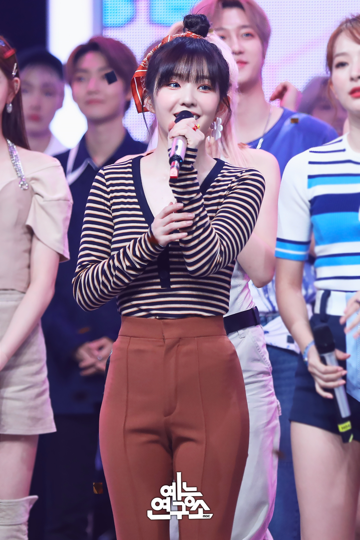 Irene| Umpah Umpah 时期舞台图 part 3复古条纹🤎裴珠泫