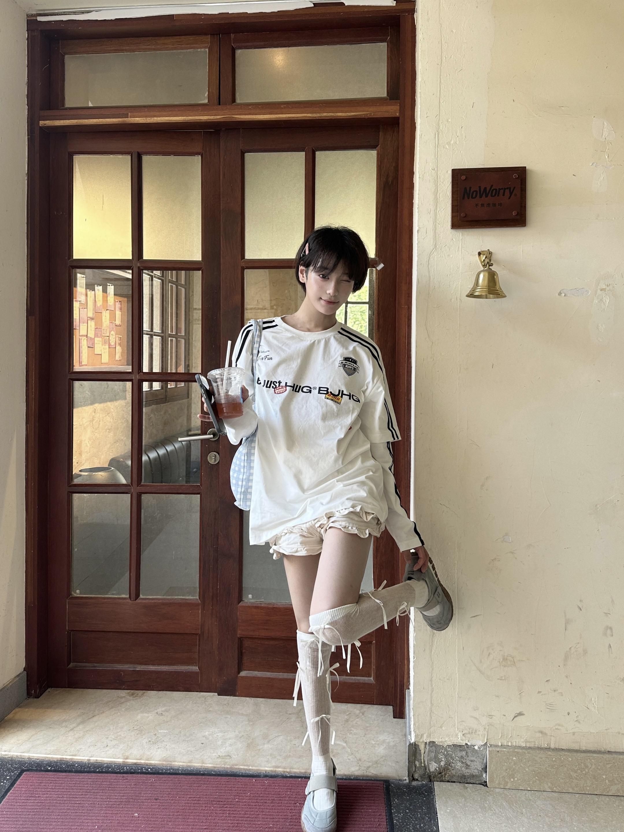 我喜欢圆圆的脸和独一无二的自己。•︡ᯅ•︠