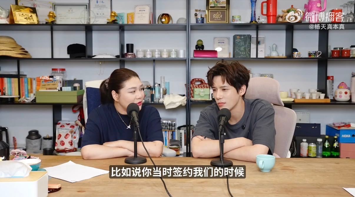 王安宇这几年到底变了什么 那时候的他觉得每天打卡上班就是最好的归宿，现在回头看会