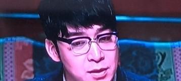 被踢下车间主任位子那天，谢敬思以为天塌了。
结果厂里17%的倒闭概率先砸在别人