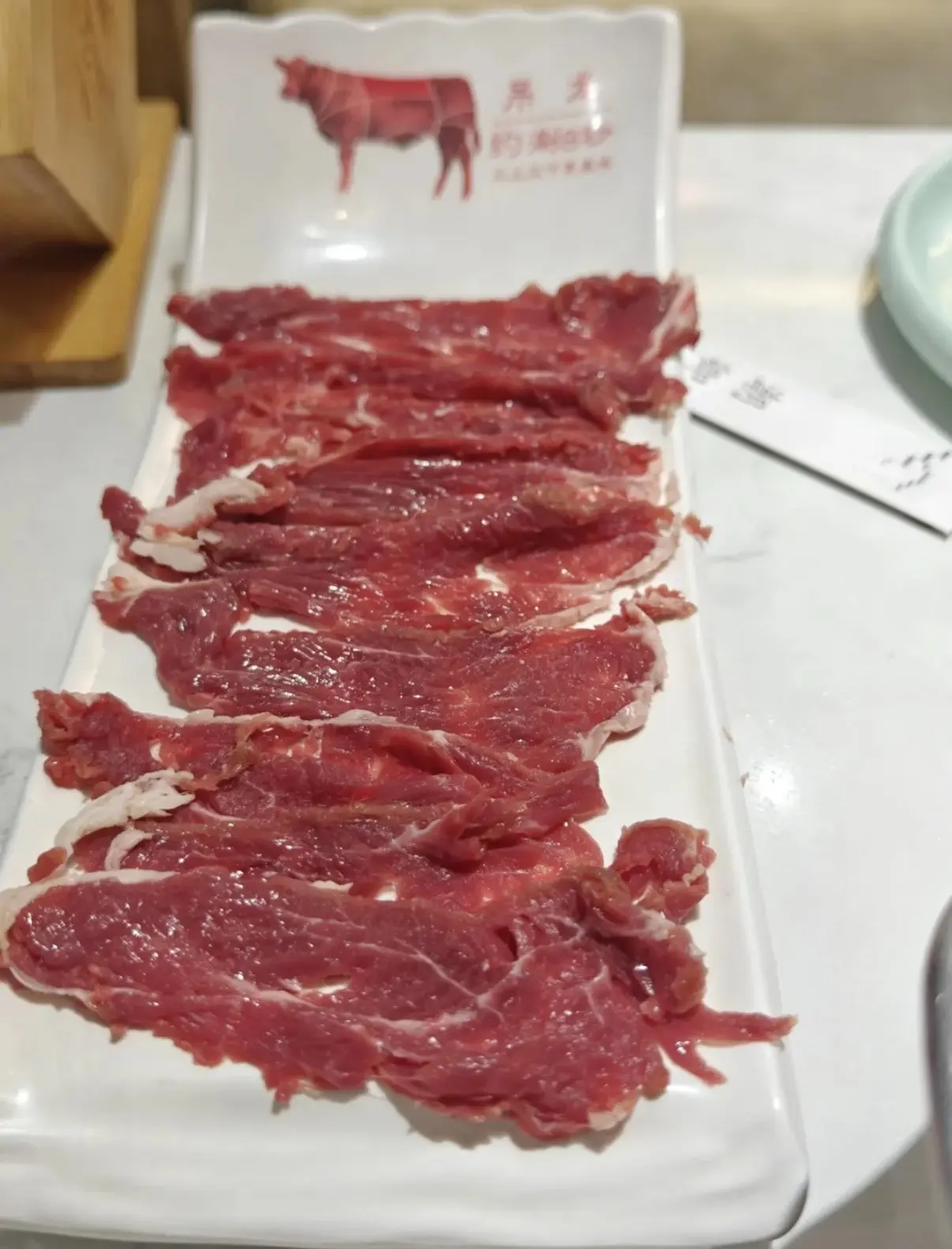 潮卿·潮汕牛肉自助火锅。