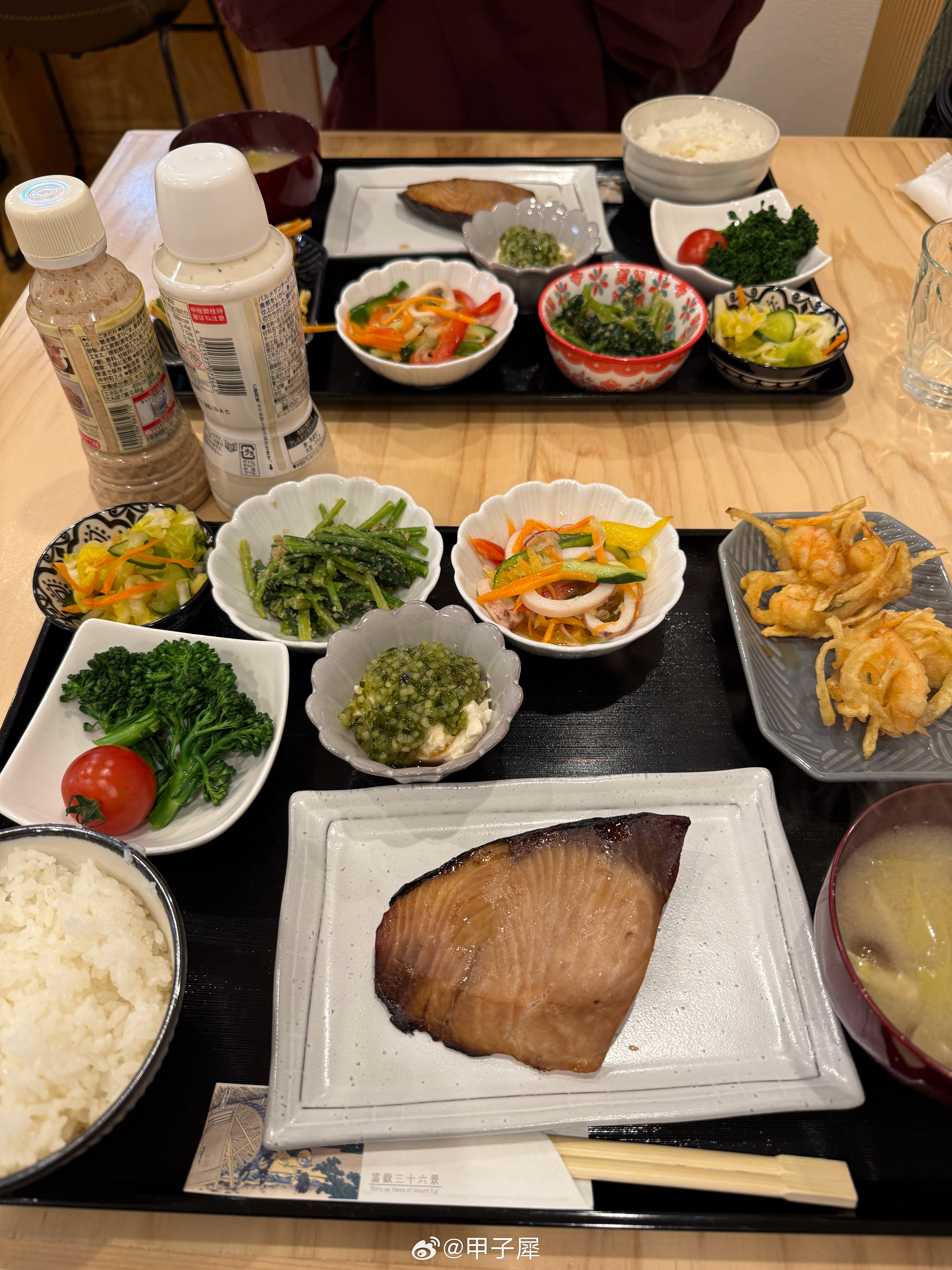 现在发会不会太晚(=ﾟωﾟ)ﾉ ​​​