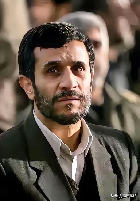 以前小看你了！
伊朗今天突然宣布：
3月3日，伊朗伊斯兰革命卫队宣布：当天一大早