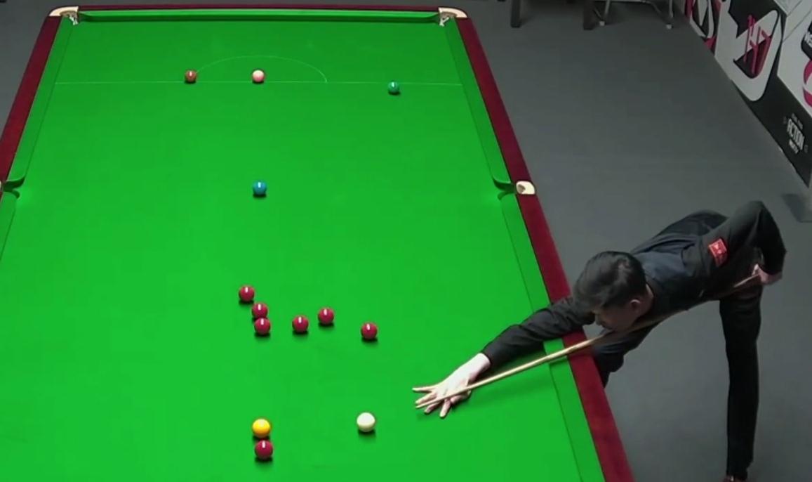 中国小将王信伯持外卡参赛！10-4战胜曼恩晋级世锦赛资格赛第二轮爆出冷门
​
​