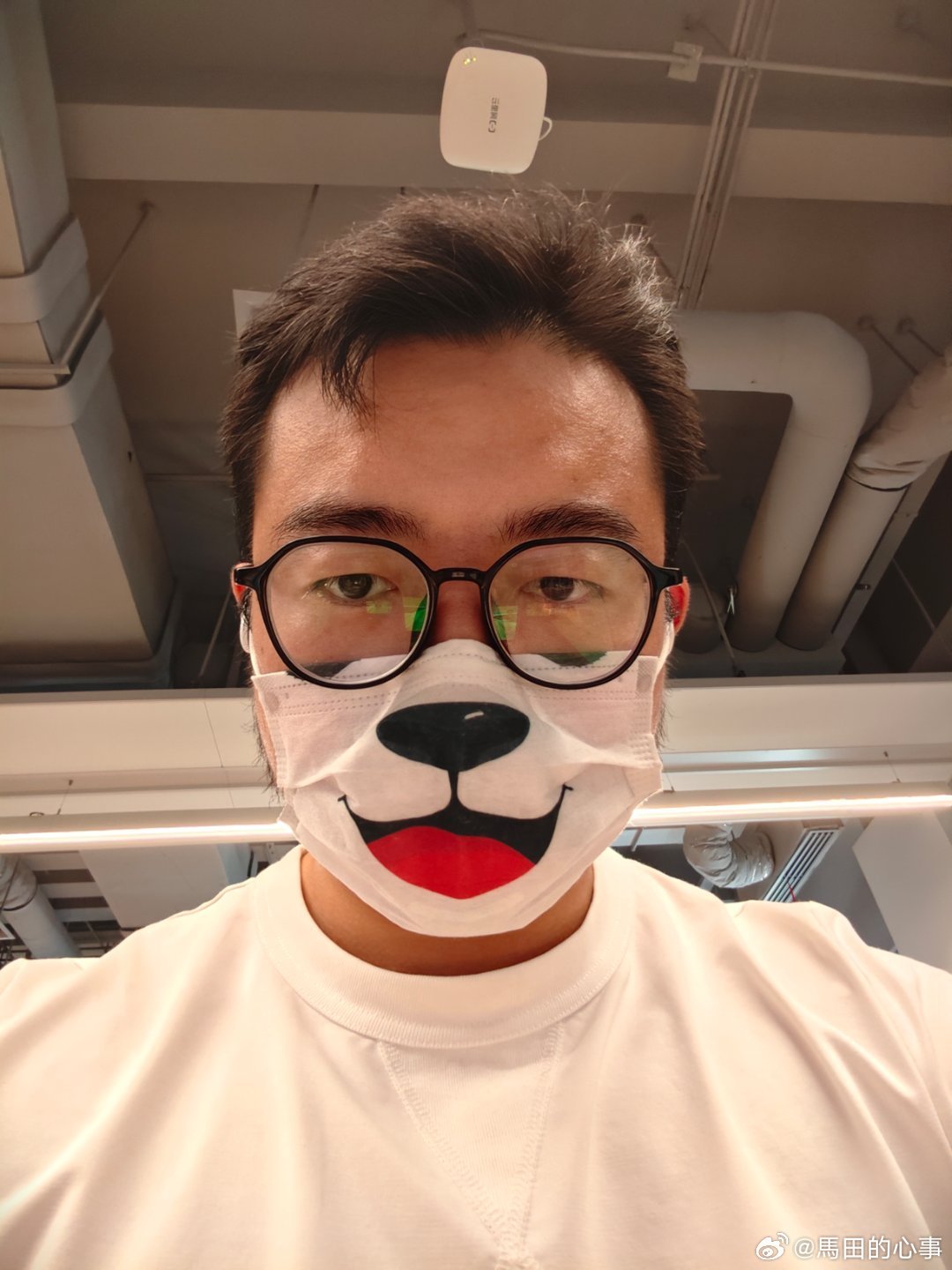 面具之下，是没有表情的面具 
