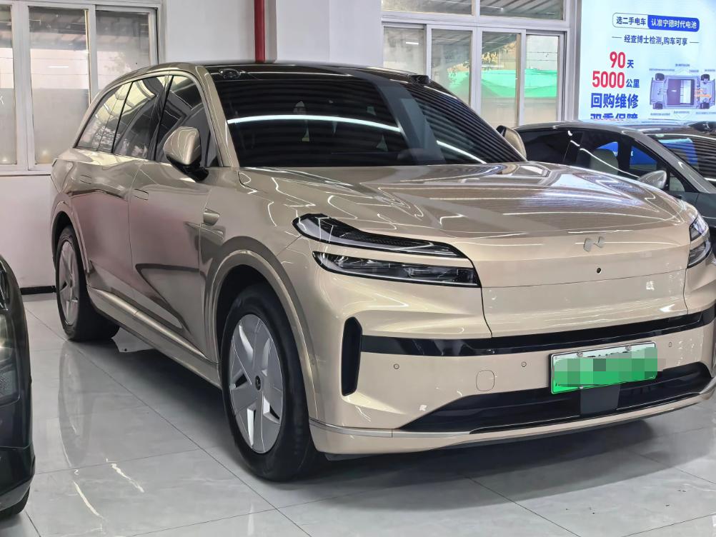 老有朋友私信我：“我看二手平台上那辆乐道L90才开了几千公里，价格比新车便宜好几