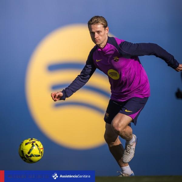 巴萨战马竞大名单名单出炉：德容因发烧缺席 莱万、亚马尔、拉菲尼亚、拉什福德、佩德