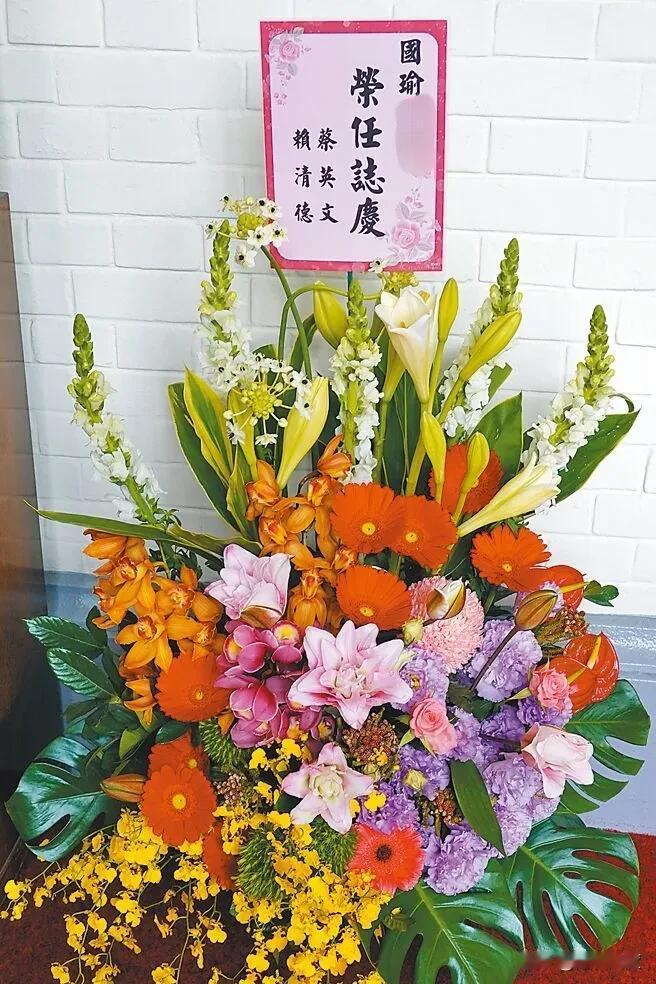 黑韩产业链重启动，韩国瑜要十二分警惕！头日上班成第一波攻防！绿讽韩不想上班蓝呛低