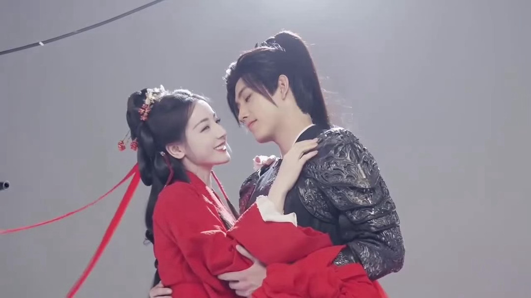 白日提灯  思胥万千一款年上年下都能磕的cp..思胥万千淡淡的就会顺顺的哈哈哈，