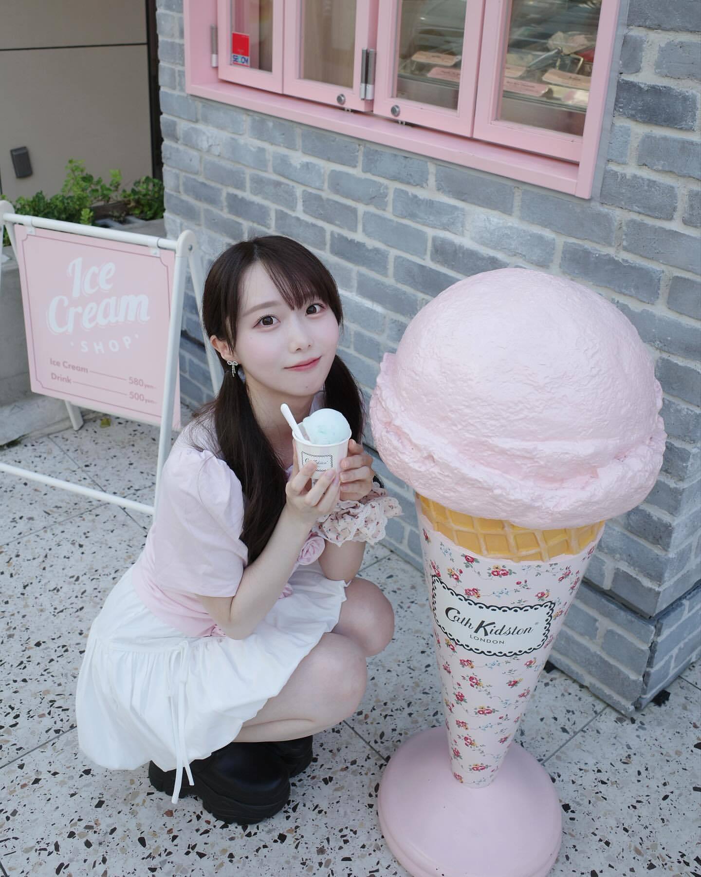 矢久保美緒「夏、終わりたくない😿」　miogram ​​​
