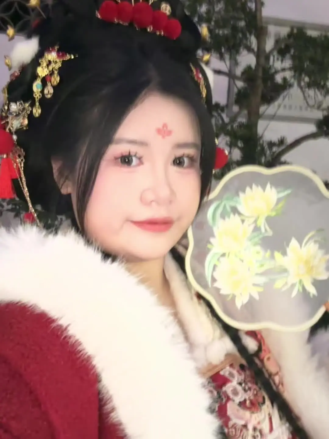 年初五迎财神 肉肉姐妹和汉服和年味的适配度满分