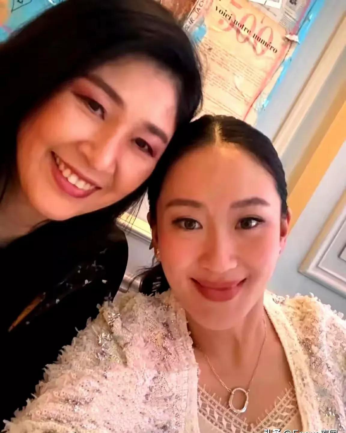 总有人夸佩通坦漂亮。佩通坦的相貌也就是个中等，连中上等都说不上，就算加上精致的化