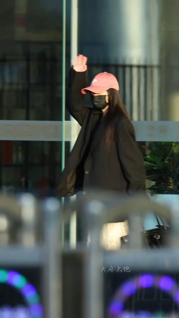 杨幂进组江山大同 