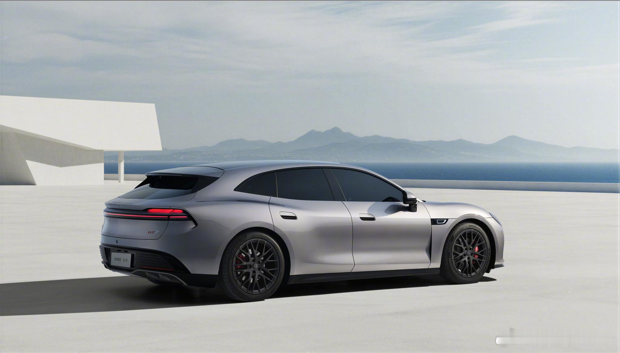 启境GT7定义含华量新高度2026北京车展大V聊车 启境GT7搭载华为乾崑智驾A