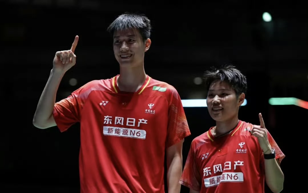 中国羽毛球公开赛：冯彦哲/黄东萍直落两局晋级混双半决赛
