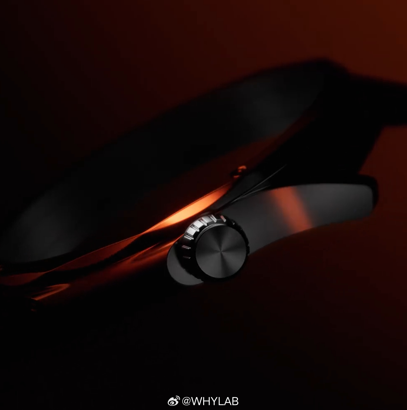 OPPO Watch X3 外观来了，这个月和 OPPO Find N6 一起发