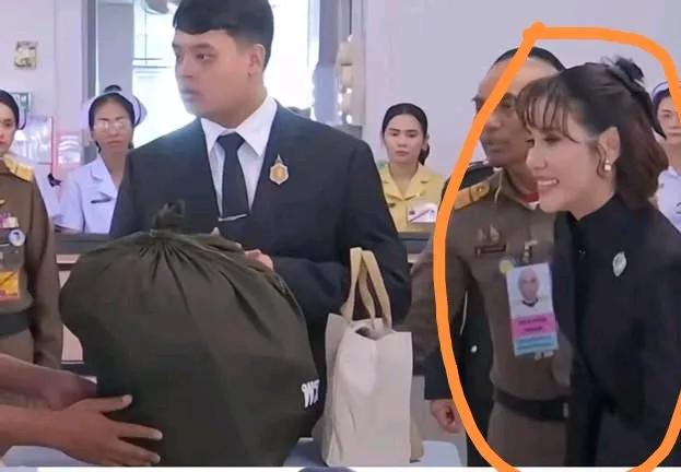 要说玛哈，别看73岁了，一点不糊涂，太会用人了。

近日，提帮功去医院慰问伤兵，