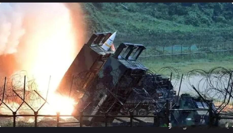 俄罗斯称乌克兰向沃罗涅日河发射了美制 ATACMS远程巡航 导弹。
莫斯科(路透