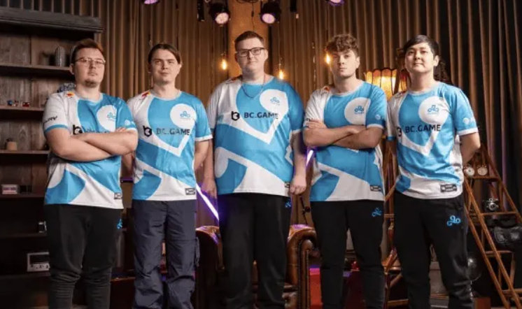 #CSGO# #CS2# C9仅剩两名队员，何时才能东山再起随着sh1ro和el