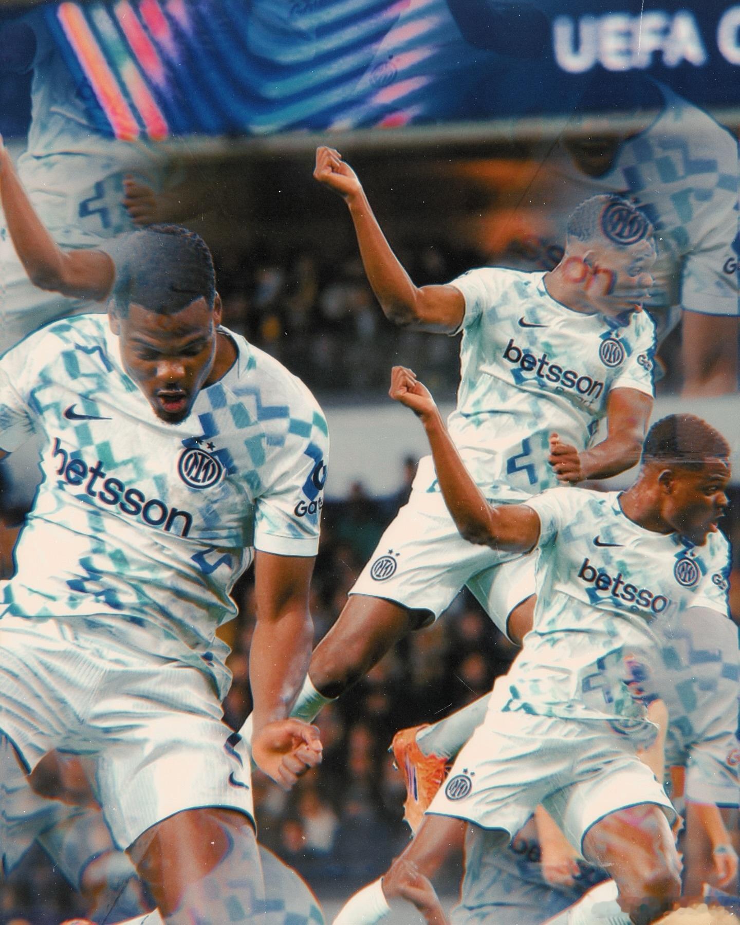 米兰体育报：邓弗里斯没有无缘德比战的风险，没有踢国家队比赛是预防性措施。