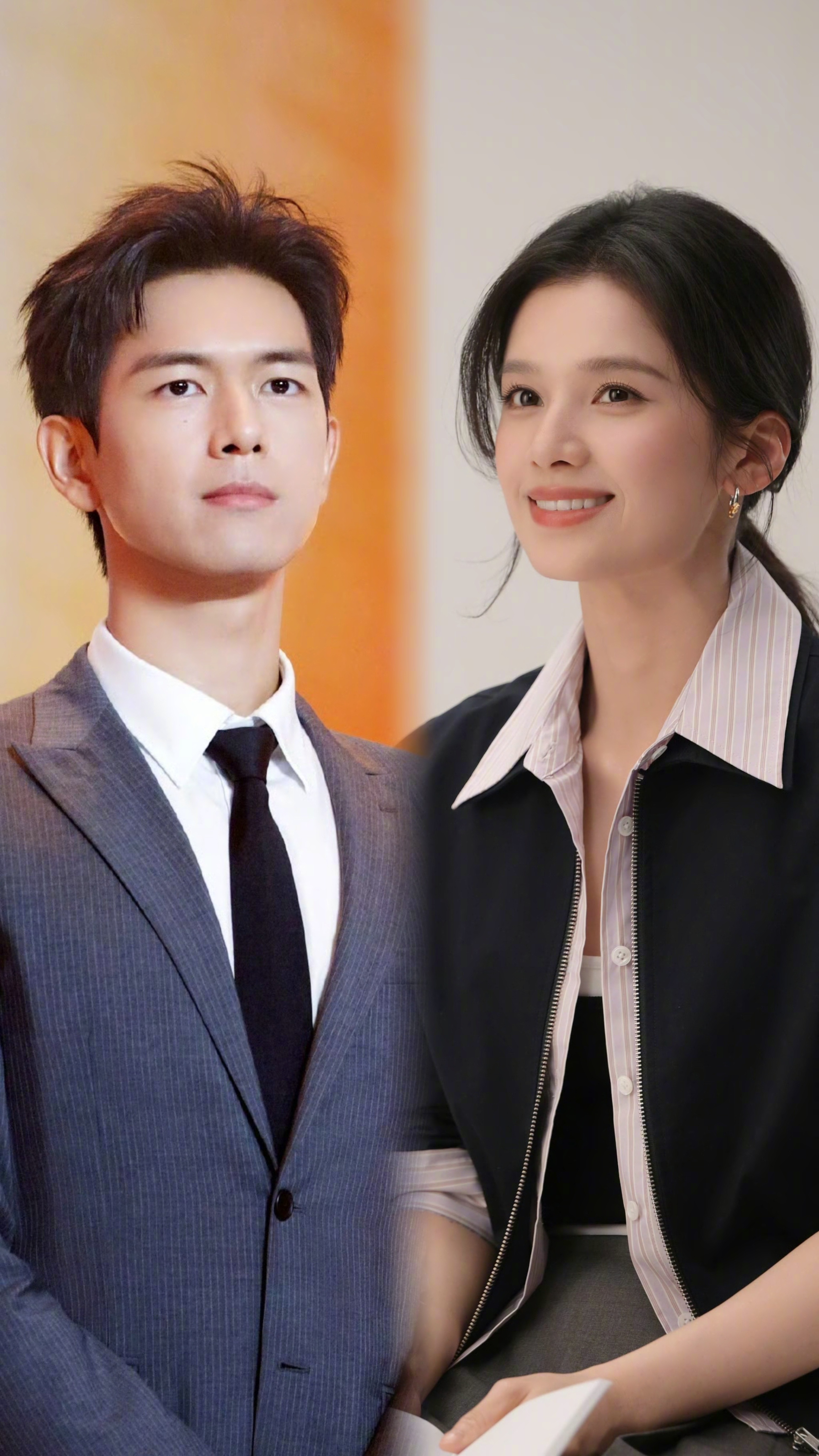 桃厂Q2开机的现偶，主打男帅女美，有感兴趣的么？《明川有知夏》 黄景瑜➕徐若晗（