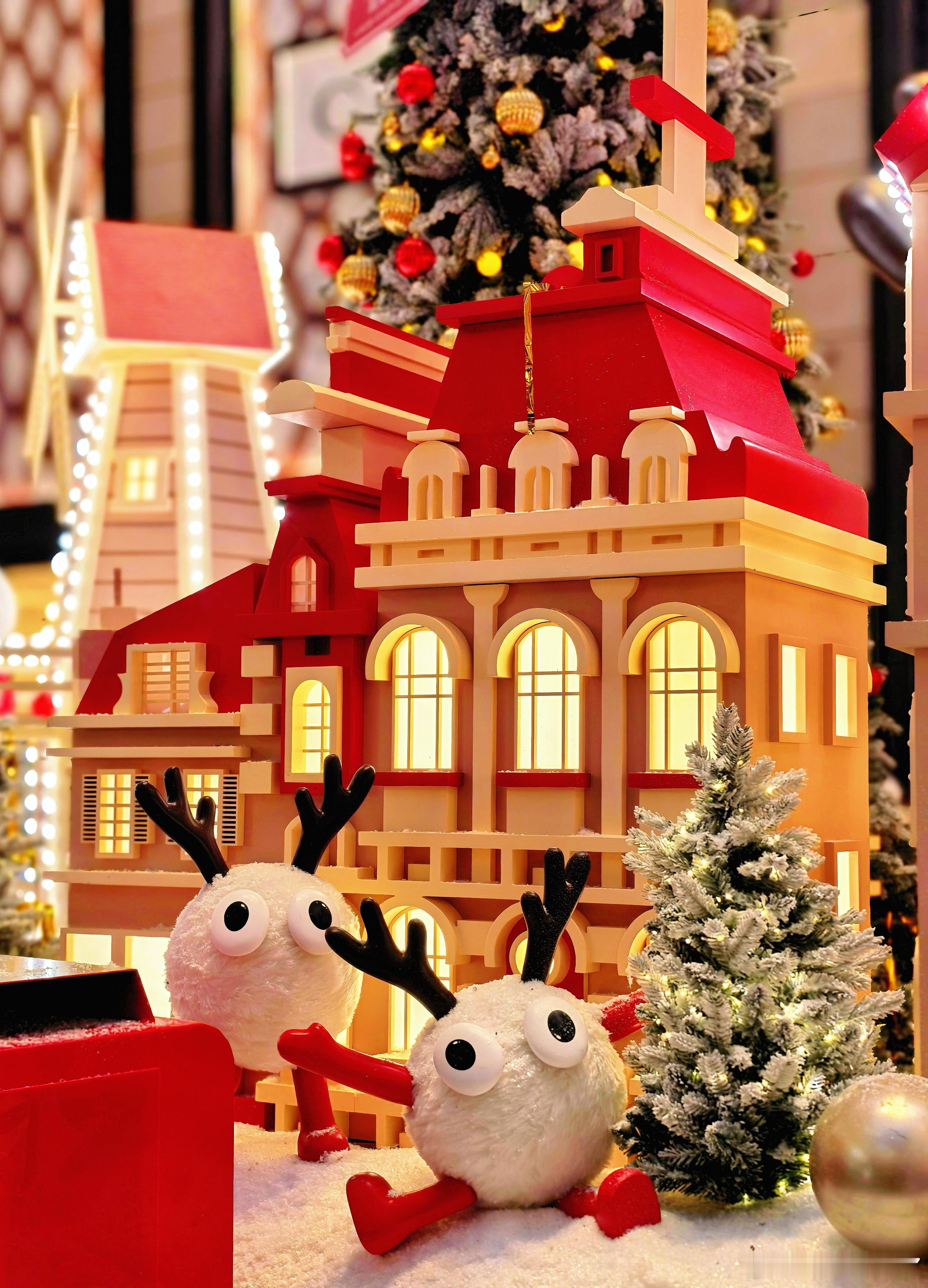 数九寒冬，王府井也有童话世界…摄影