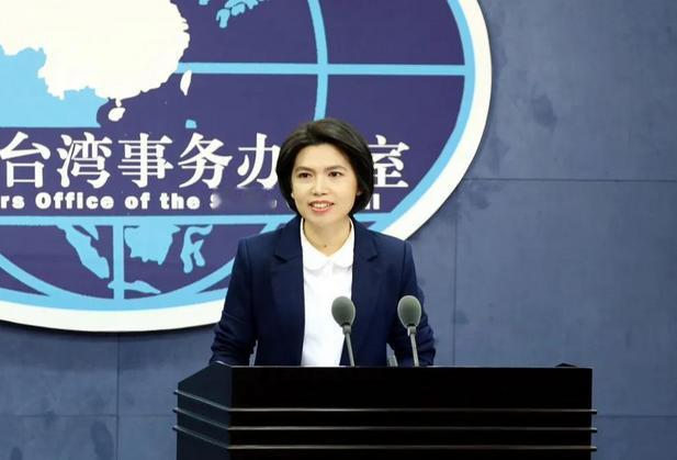 台湾问题一天都拖不得，再拖下去，各路牛魔鬼怪都要来表演了，想和平解决当然好，可是