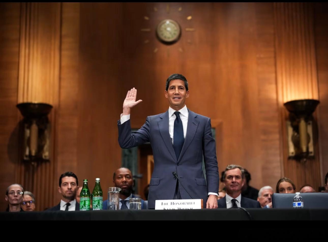 今天特朗普提名的美联储主席人选凯文·沃什（Kevin Warsh）在出席参议院银