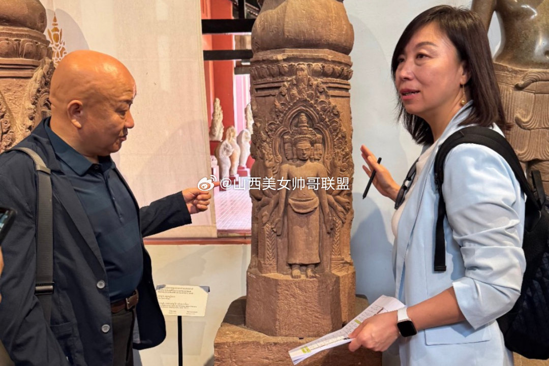 柬埔寨珍宝首次亮相山西 5月24日凌晨，30吨柬埔寨珍贵文物运抵南京禄口机场。南